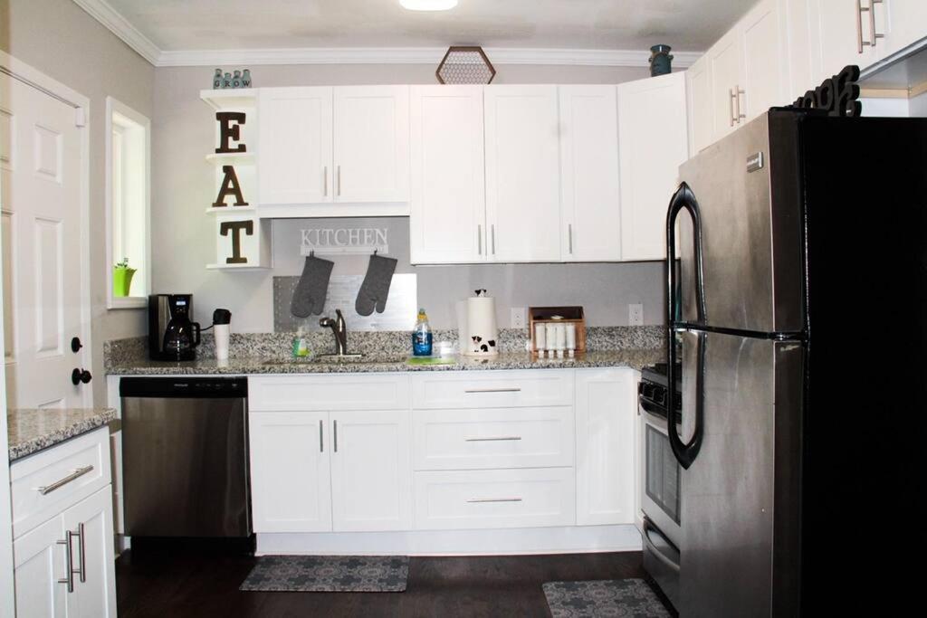 Downtown Atlanta Getaway With Rental Car Option! Экстерьер фото